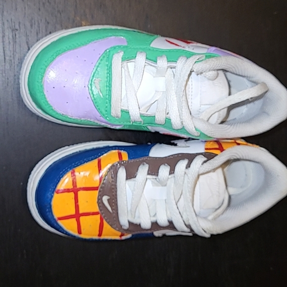 Toy story nikes - Picture 3 of 4